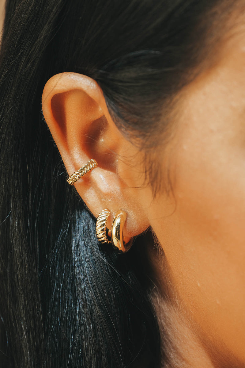 Chunky Hoop Earring - Gold