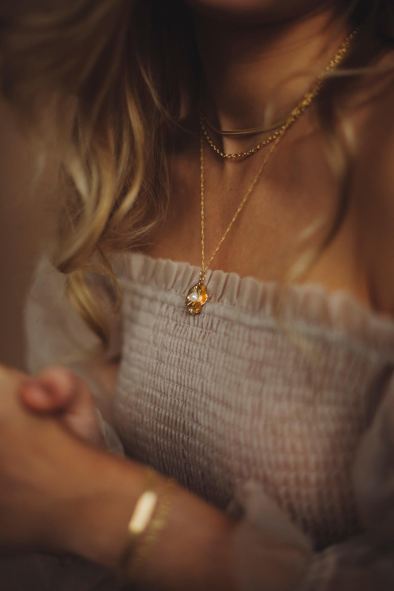 Lily Pad Charm - Gold