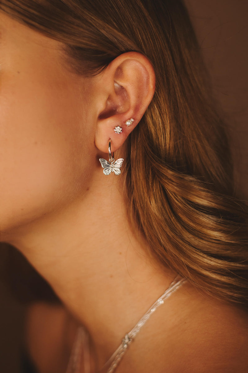 Dew Drop Pearl Studs Earrings - Silver