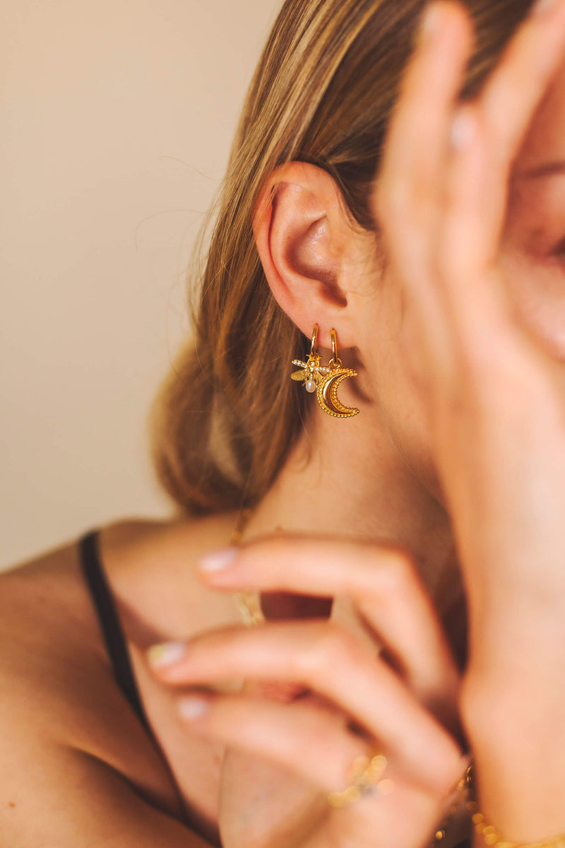 Crescent Moon Hoop Oorbel 1 stuk - Goud