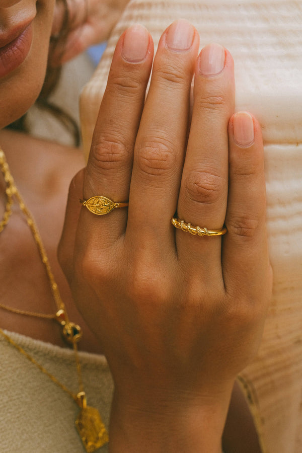 Serpent Twist Ring - Gold