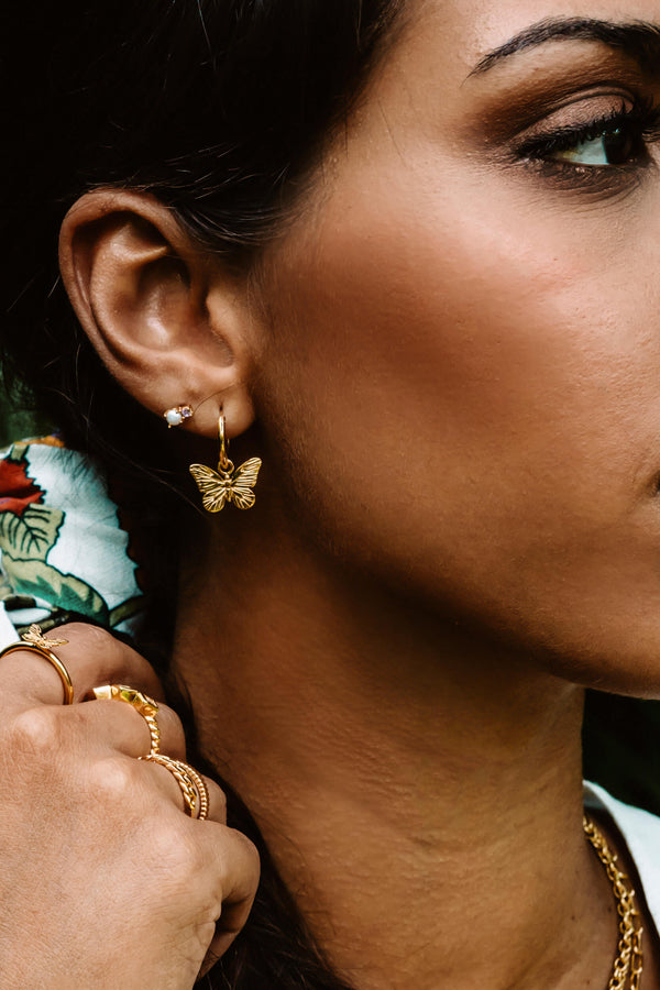 Dew Drop Pearl Studs Earrings - Gold