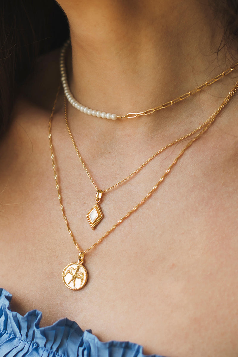 Halfway Pearl Necklace - Gold