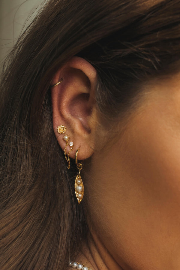 Single Double Stud Chain Earring 1 piece - Gold