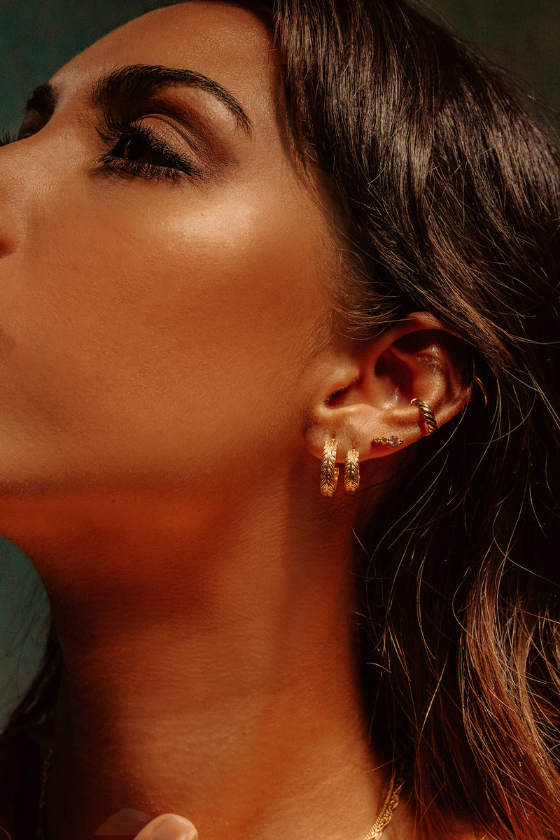 Twisted Ear Cuff - Gold