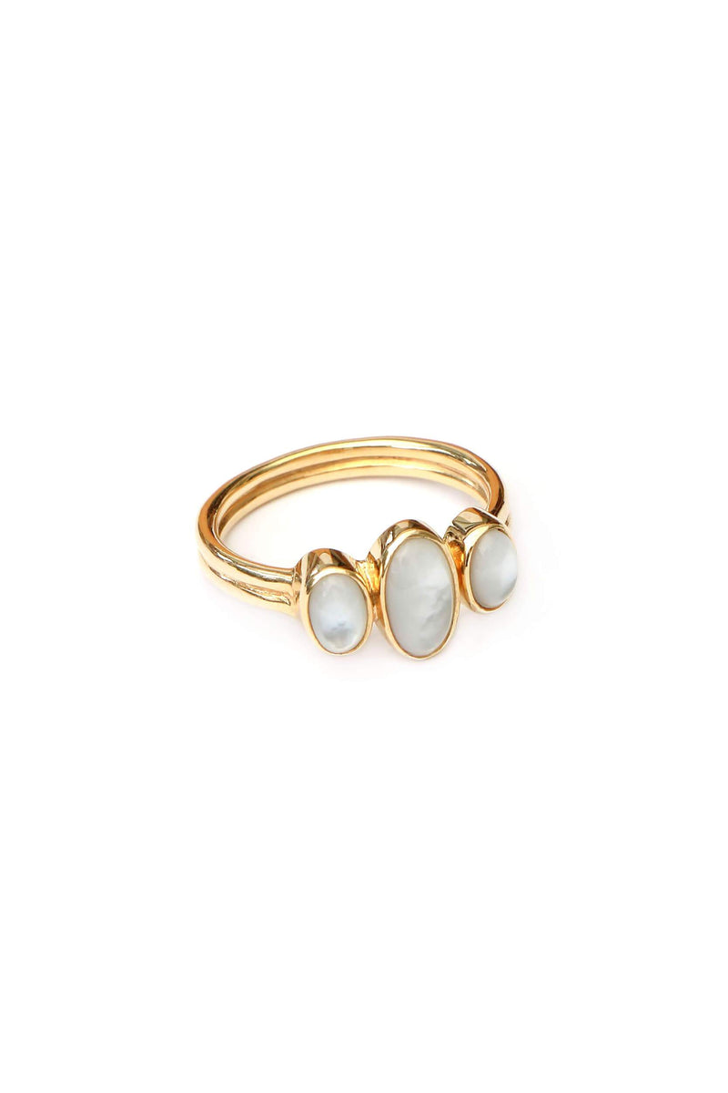 Pebbles Mother of Pearl Ring - Gold