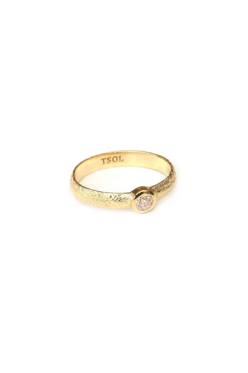 Champagne Hammered Staple Ring - Goud