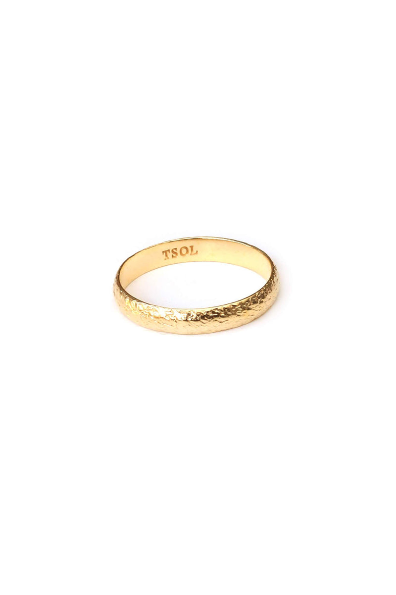 Hammered Staple Ring - Gold